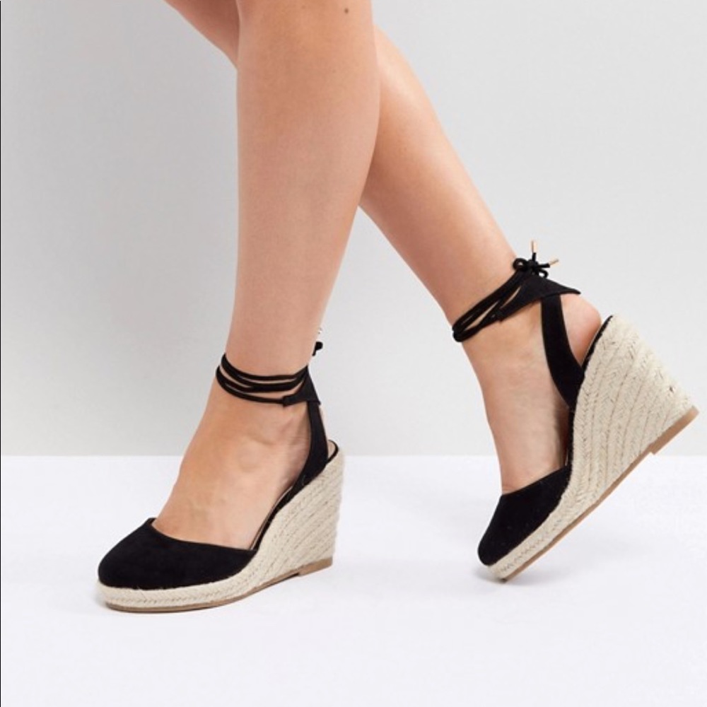 EUC ASOS Black Wide Fit Espadrille Wedges